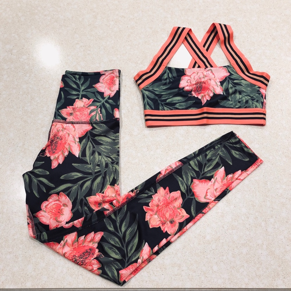 Beyond Yoga Floral Sports Bra